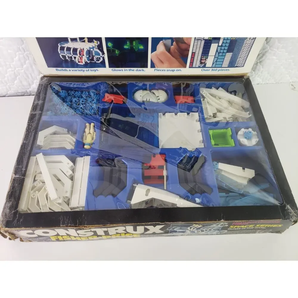 1986 Construx Fisher Price Building 6460 Lunar Command Station Space Serie